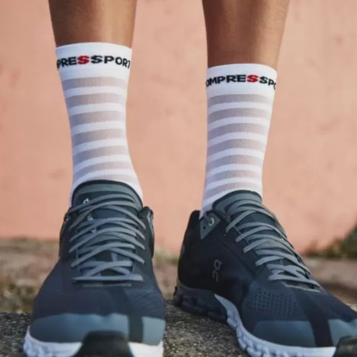 Compressport Pro Racing Socks v4.0 Ultralight Run High Online