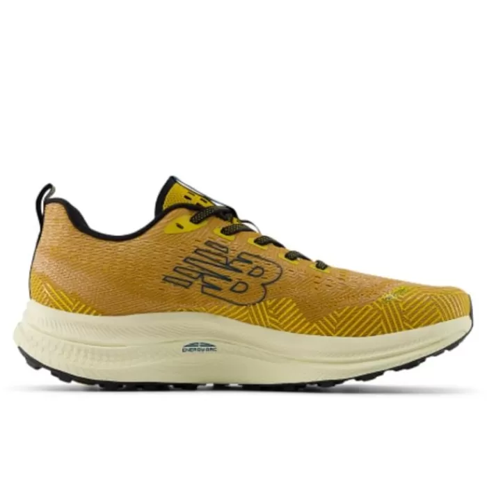 New Balance FuelCell SuperComp Trail Amarillo Clearance