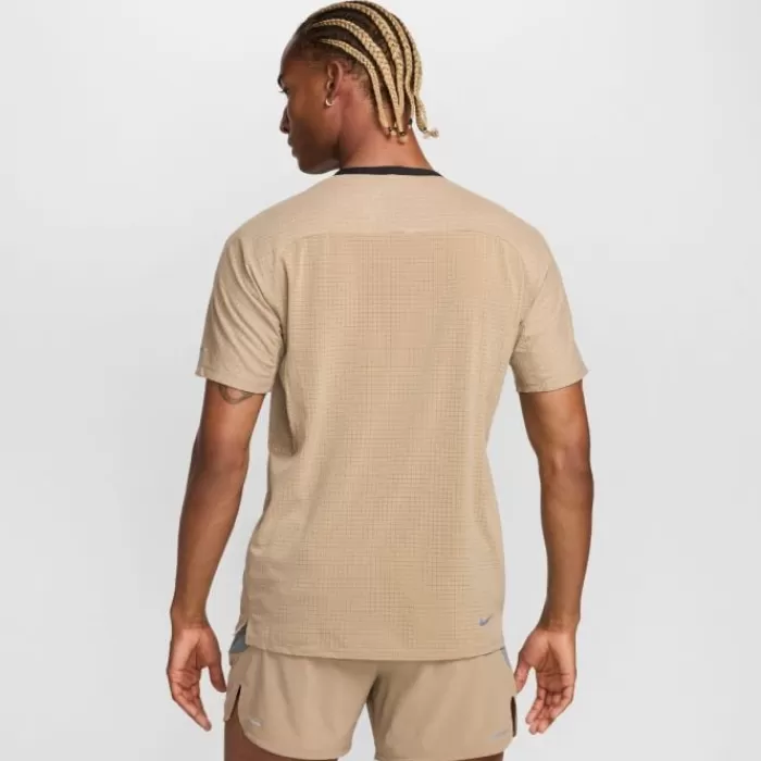 Nike Dri-FIT Solar Chase Short Sleeve Tee Marrón Outlet